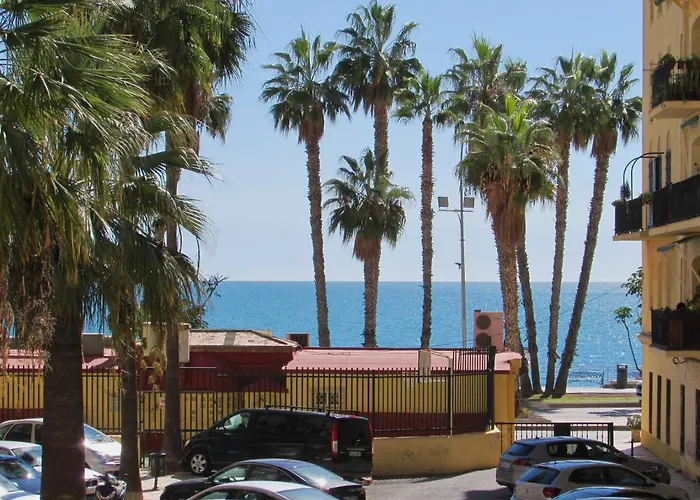 Apartamento A 50 Metros De La Playa Malagueta Con Vistas Al Mar
